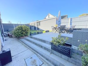 Woodlow- click for photo gallery